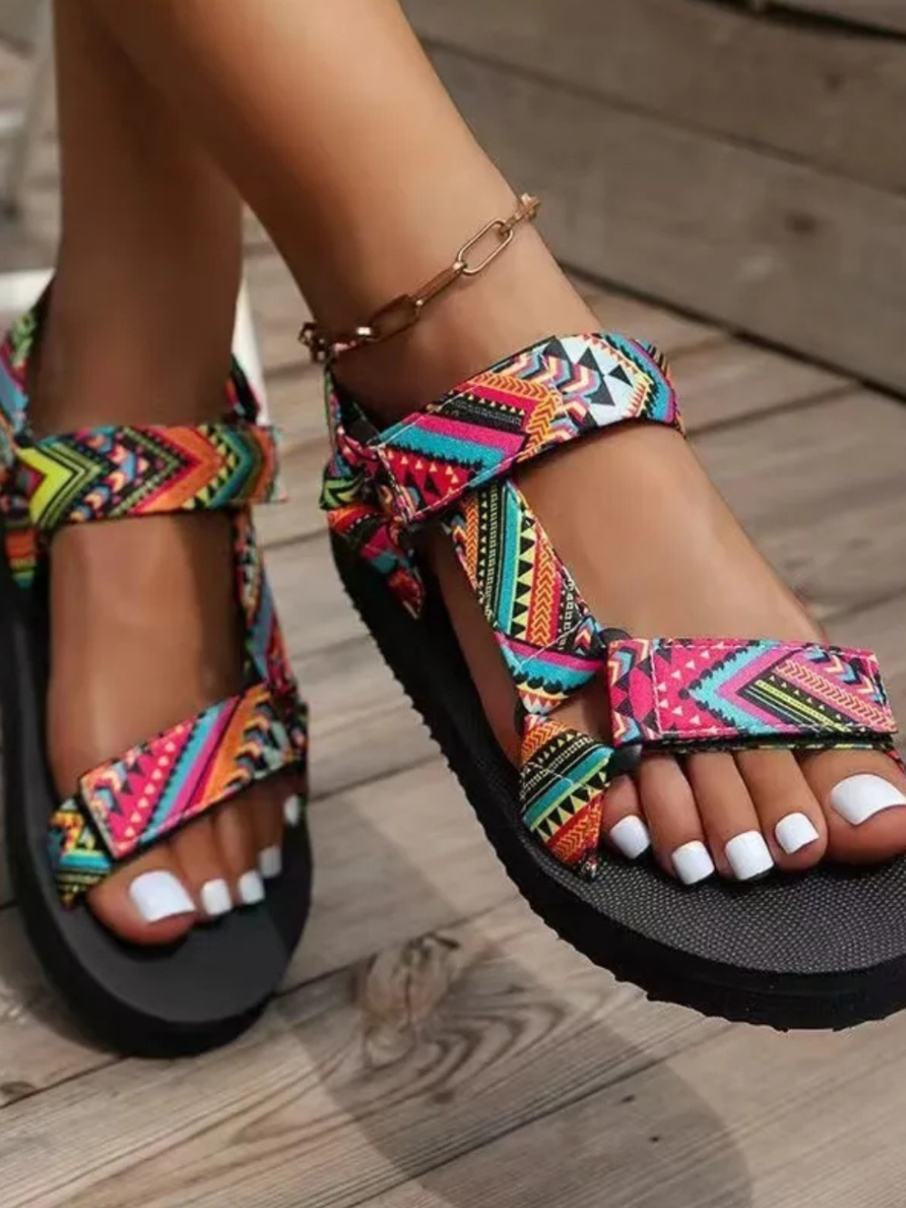 Sierra Women’s Flat Sandals – Breathable Quick-Dry Non-Slip Summer Comfort Fit